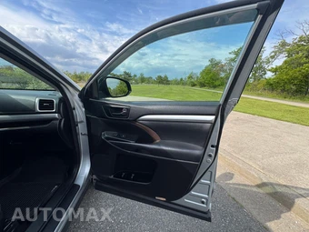 2018 Toyota Highlander LE Plus - miniatura 32