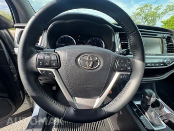 2018 Toyota Highlander LE Plus - miniatura 47