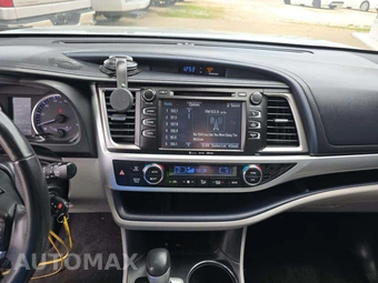 2018 Toyota Highlander LE Plus – miniatura 10