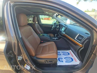 2018 Toyota Highlander Limited – miniatura 16
