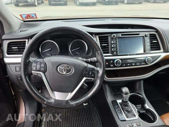 2018 Toyota Highlander Limited Platinum – miniatura 10