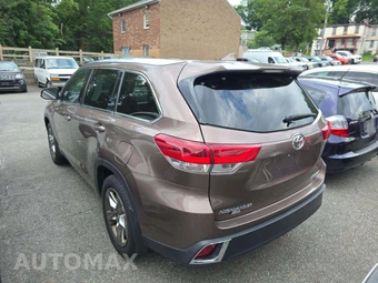 2018 Toyota Highlander Limited Platinum – miniatura 2