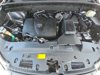 2018 Toyota Highlander Limited Platinum – miniatura 16
