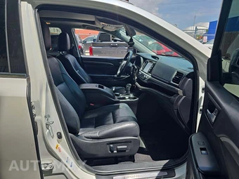 2018 Toyota Highlander Limited Platinum - miniatura 16