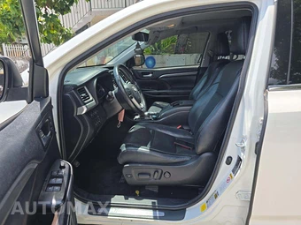 2018 Toyota Highlander Limited Platinum - miniatura 3