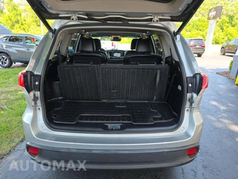 2018 Toyota Highlander SE – miniatura 12