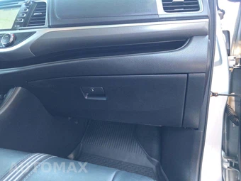 2018 Toyota Highlander SE – miniatura 17