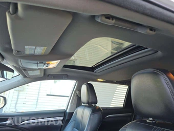 2018 Toyota Highlander SE – miniatura 8