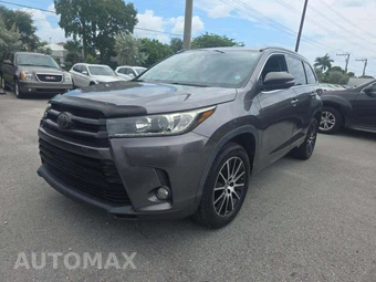 2018 Toyota Highlander SE
