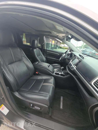2018 Toyota Highlander SE - miniatura 19