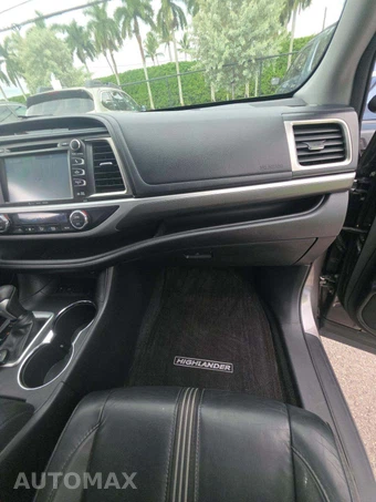 2018 Toyota Highlander SE - miniatura 20