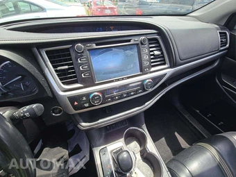 2018 Toyota Highlander SE – miniatura 10
