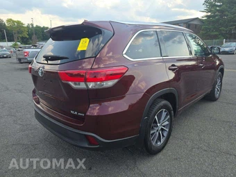 2018 Toyota Highlander XLE – miniatura 3