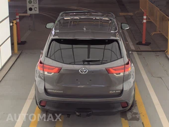 2018 Toyota Highlander XLE – miniatura 5