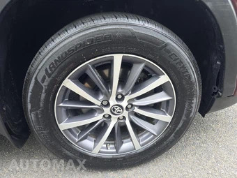 2018 Toyota Highlander XLE – miniatura 9