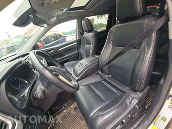 2018 Toyota Highlander XLE – miniatura 6