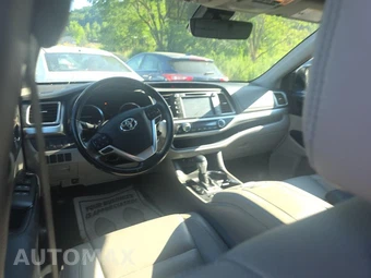 2018 Toyota Highlander XLE – miniatura 14