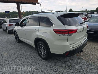 2018 Toyota Highlander XLE – miniatura 2