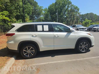 2018 Toyota Highlander XLE – miniatura 4