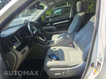 2018 Toyota Highlander XLE – miniatura 6