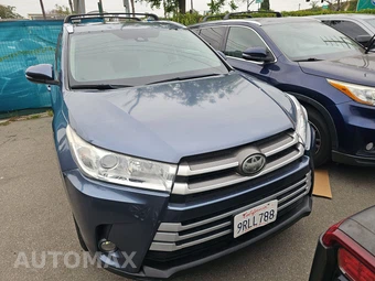 2018 Toyota Highlander XLE – miniatura 2