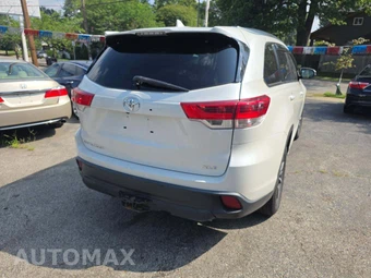 2018 Toyota Highlander XLE - miniatura 3