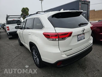2018 Toyota Highlander XLE – miniatura 6