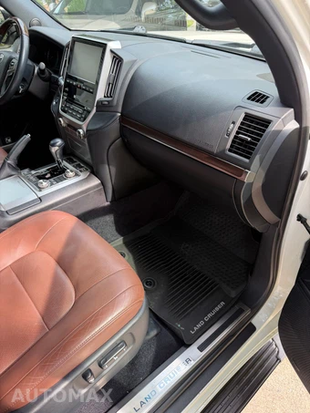 2018 Toyota Land Cruiser - miniatura 18