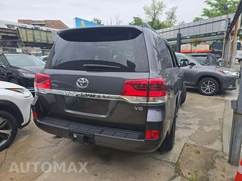 2018 Toyota Land Cruiser - miniatura 3