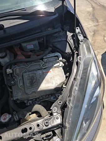 2018 Toyota Prius c One – miniatura 25