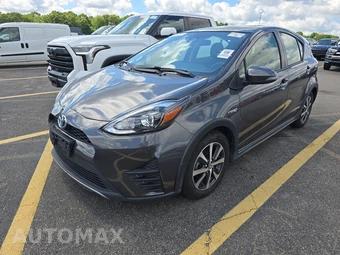 2018 Toyota Prius c Three