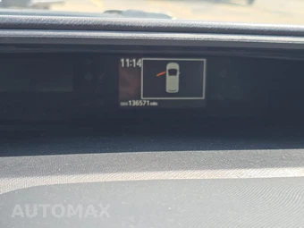 2018 Toyota Prius c Three - miniatura 12