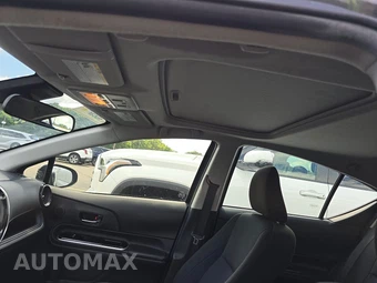 2018 Toyota Prius c Three - miniatura 17