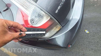 2018 Toyota Prius c Three - miniatura 26