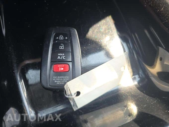 2018 Toyota Prius Prime Plus - miniatura 8