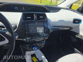 2018 Toyota Prius Three – miniatura 7
