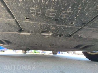 2018 Toyota Prius Three – miniatura 17