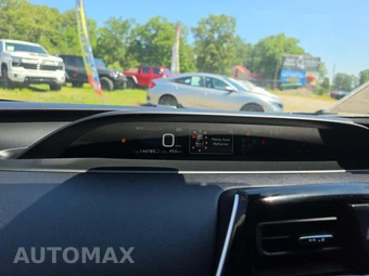 2018 Toyota Prius Three – miniatura 6