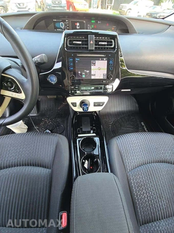 2018 Toyota Prius Three – miniatura 10