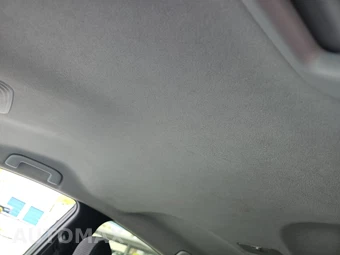 2018 Toyota Prius Two Eco – miniatura 15