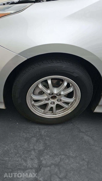2018 Toyota Prius Two Eco – miniatura 23