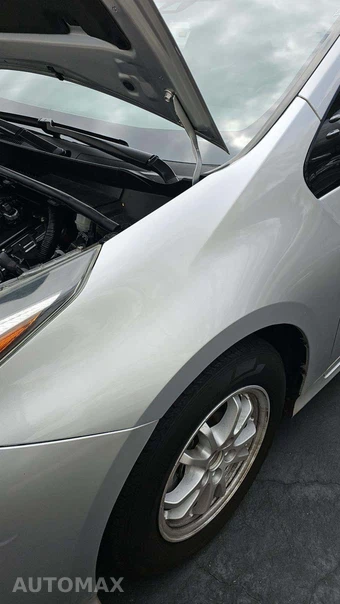 2018 Toyota Prius Two Eco – miniatura 28