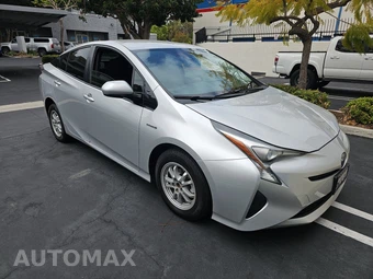 2018 Toyota Prius Two Eco – miniatura 3