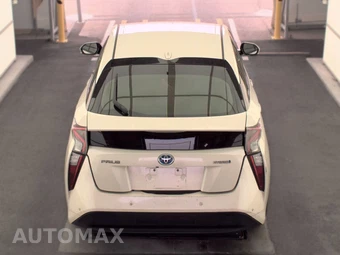 2018 Toyota Prius Two - miniatura 5