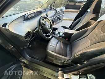 2018 Toyota Prius Two - miniatura 100