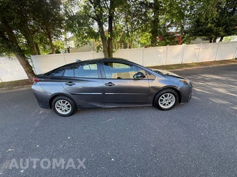 2018 Toyota Prius Two - miniatura 55