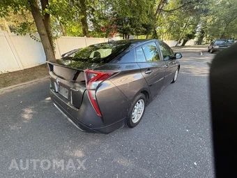 2018 Toyota Prius Two - miniatura 57