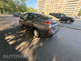 2018 Toyota Prius Two - miniatura 60