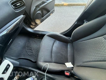 2018 Toyota Prius Two - miniatura 63