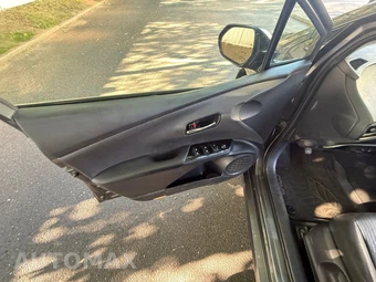 2018 Toyota Prius Two - miniatura 73